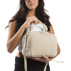 bag-1-pc-1-col-offwhite hold
